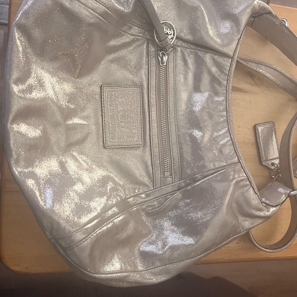 Coach purse - Picture 2 of 9